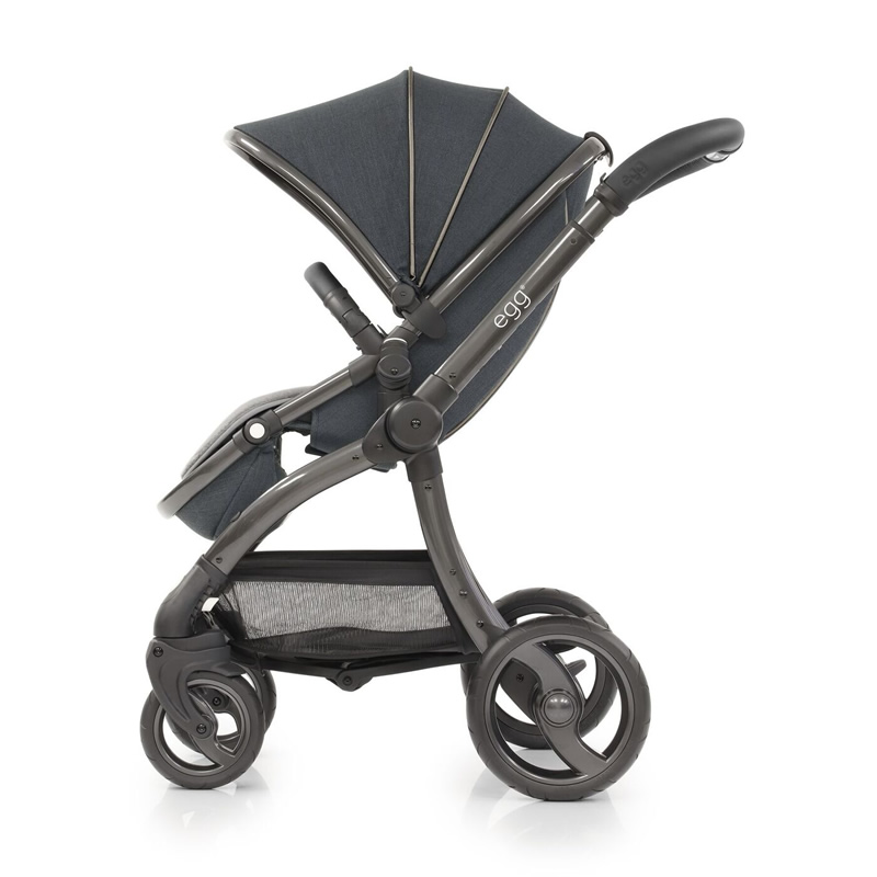 Grey camo deals egg pram